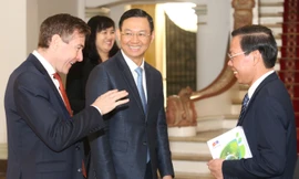 Tín chỉ carbon làm 'nóng' trao đổi của Chủ tịch TPHCM với chuyên gia WB