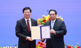 Đại học Thanh Hoa, Trung Quốc tặng Thủ tướng Phạm Minh Chính danh hiệu 'Giáo sư danh dự' 
