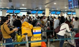 Lưu ý quan trọng khi đi máy bay dịp Tết 