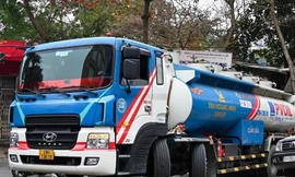 Bơm thêm 1.000m3 xăng dầu chấm dứt 'cơn khát' ở Hà Nội 
