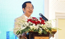 'Sếp lớn' doanh nghiệp chi 800 tỷ mua cổ phiếu là ai?