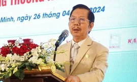 Chủ tịch chi gần 400 tỷ đồng mua cổ phiếu công ty