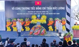 Nguyên Chủ tịch nước Trần Đức Lương an nghỉ nơi đất mẹ 