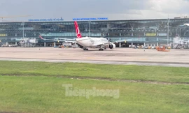 Hình ảnh sân bay Nội Bài trước giờ đóng cửa tránh siêu bão YAGI