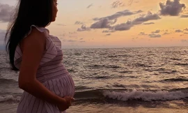 Nima Bhakta tận hưởng bãi biển ở Puerto Vallarta, Mexico, mừng sinh nhật lần thứ 60 của cha cô cùng đại gia đình vào ngày 16/8/2019. Ảnh: Deven Bhakta.