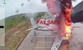 Hình ảnh chụp từ UAV tấn công sân bay Nga trong chiến dịch Mạng Nhện. Ảnh: Overt Defense.