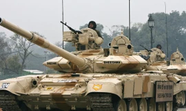 Ấn Độ trang bị tên lửa ‘khủng’ cho tăng T-90