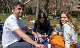 Những Gen Z nói không với TikTok, Facebook