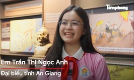 Đại biểu Cháu ngoan Bác Hồ trải nghiệm Bảo tàng Lịch sử Quân sự Việt Nam