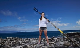 Cô gái 21 tuổi một mình chèo thuyền qua Đại Tây Dương, lập kỷ lục thế giới