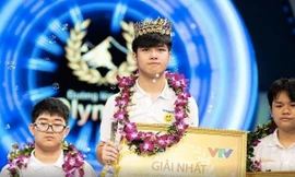 Khoảnh khắc Đặng Lê Nguyên Vũ giành vòng nguyệt quế chung kết Đường lên đỉnh Olympia 22