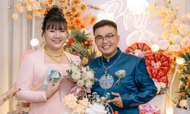 Tặng 2 lít xăng, chàng trai quen được cô gái xinh, làm đám cưới gây sốt mạng