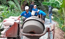 Sức trẻ công an trên công trình tình nguyện mừng sinh nhật Đoàn