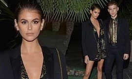 Con gái 18 tuổi của Cindy Crawford 'thả rông ngực' với váy khoét sâu