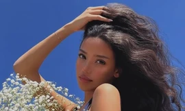 Cô gái Gen Z thu hút cả triệu lượt theo dõi nhờ trượt vai nàng tiên cá