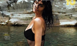 Cựu thiên thần nội y Helena Christensen dáng đẹp 'nảy lửa'