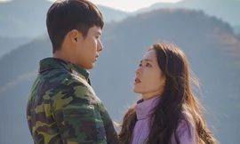 Vì sao khán giả mê mệt phim 'Hạ cánh nơi anh' dù nhiều tình tiết phi lý?