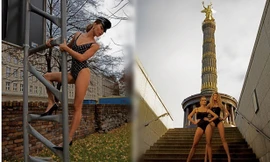 Người mẫu Đức mặc áo tắm tạo dáng trên đường phố