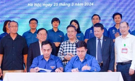 Đoàn Thanh niên Báo Tiền Phong kết nghĩa với Đoàn Thanh niên Viện Huyết học - Truyền máu Trung ương