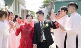 Cặp đôi ở Hà Nội trùng tên 'lạ', kể tình huống hài hước khi về chung nhà