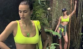 Irina Shayk đi nghỉ đầu năm ở Costa Rica, ở phòng gần 3000 USD/đêm
