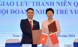 Hội Doanh nhân trẻ Việt Nam ký biên bản ghi nhớ hợp tác với Trung tâm Giao lưu Thanh niên Quốc tế Trung Quốc