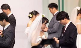 Gen Z Trung Quốc muốn có sự nghiệp, đợi giàu mới sinh con 