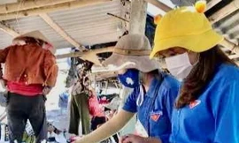 Thanh niên tình nguyện hỗ trợ F0 là người yếu thế