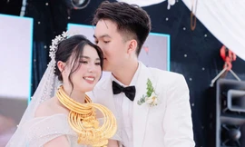 Đám cưới con trai chủ tiệm vàng ở Long An gây sốt vì chi tiết thú vị