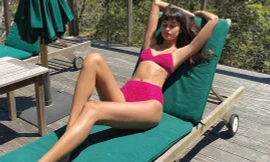 Diện bikini tắm nắng, Gizele Oliveira thả dáng 'vạn người mê'