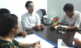 Công an làm việc với các đối tượng cầm đầu nhóm "Hội Thánh Đức Chúa Trời" ờ Đà Nẵng