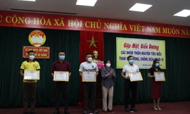 Uỷ ban MTTQ Việt Nam TP Đà Nẵng biểu dương 20 nhóm thiện nguyện tiêu biểu tham gia phòng, chống dịch COVID - 19