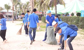 Chiến dịch Tình nguyện hè của Thành đoàn Đà Nẵng thu hút sự tham gia cả hàng nghìn lượt ĐVTN. Ảnh: Giang Thanh