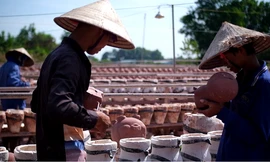 Thu tiền chục triệu mỗi tháng nhờ sản phẩm gốm độc đáo dịp Tết