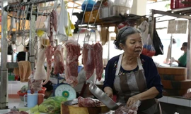 Giá thực phẩm tại TPHCM bắt đầu 'hạ nhiệt'