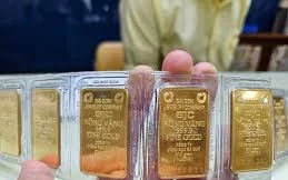 Giá vàng SJC giảm mạnh