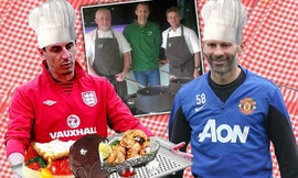 Neville cùng Giggs mở quán cafe bóng đá