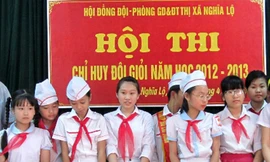 Heo đất giúp học sinh nghèo đến trường