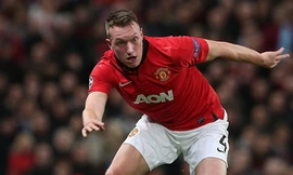 Bão chấn thương ập đến, HLV Moyes méo miệng