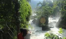 Ngây ngất miền đông Bắc với hồ Ba Bể và thác Bản Giốc