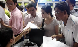 Chung cư 10 triệu đồng/m2 đẩy nhà thu nhập thấp vào 'cửa tử'?