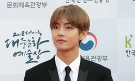 V (BST) khiến nhiều idol K-pop ghen tỵ vì được người hâm mộ gửi tên lên sao Hoả, mua tặng sao.
