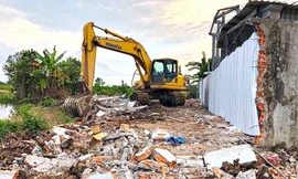 Bản tin 8H: Chủ tịch tỉnh nộp lại hơn 1,2 tỷ bồi thường nhầm