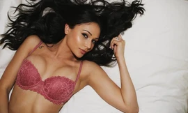 Sao phim người lớn thực sự được trả bao nhiêu tiền cho mỗi cảnh sex?