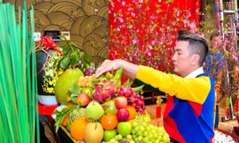 Đàm Vĩnh Hưng khoe biệt thự triệu đô trang hoàng 'đủ đầy' đón Tết