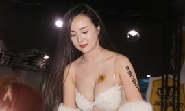 ‘Đệ nhất khoe thân Trung Quốc’ Can Lộ Lộ giờ ra sao?