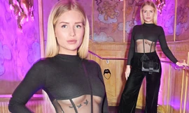 ‘Đỏ mặt’ với áo xuyên thấu lộ vòng một không nội y của Lottie Moss 