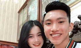 Đoàn Văn Hậu bất ngờ đi Hà Lan một năm và động thái của bạn gái hot girl