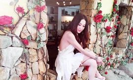 Khoe ảnh du lịch Nha Trang, ‘Đát Kỷ đẹp nhất màn ảnh’ trẻ trung bất ngờ tuổi U60