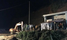 Hiện trường vụ sạt lở. Ảnh: VOV